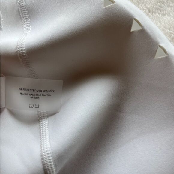 New Gigi C Laurel Surfsuit Cutout Long Sleeve Scuba One Piece - Picture 10 of 11